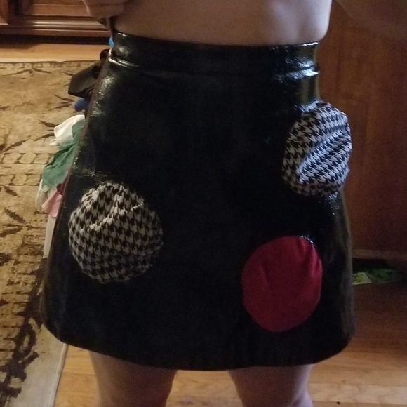 ANNAKIKI designer leather mini-skirt - Picture 6 of 7